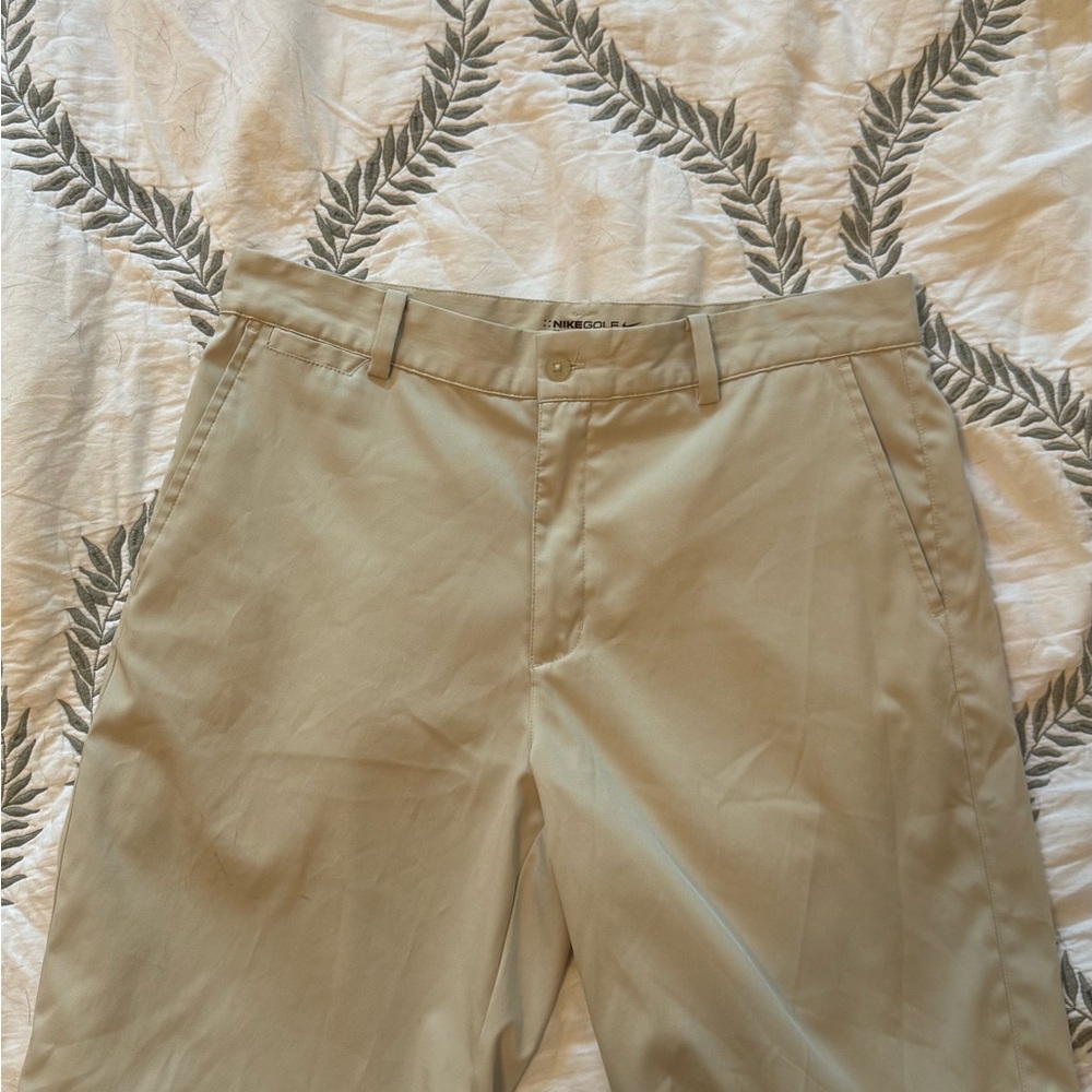 Nike Golf Tour Performance Dri-Fit Khaki Men’s Golf Shorts